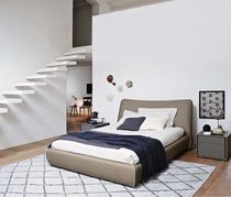 Letto matrimoniale / moderno / in tessuto