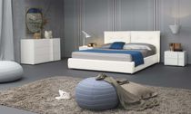 Letto matrimoniale / moderno / imbottito...