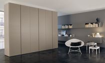 Armadio moderno / in legno / con ante battenti