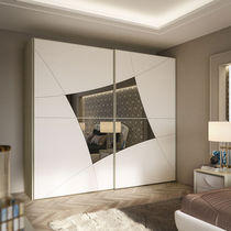 Armadio moderno / in legno laccato / in...