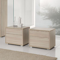 Comodino moderno / in legno / rettangolare...