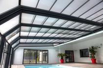 Copertura per piscina a parete / telescopica...