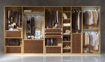 Armadio moderno / in legno