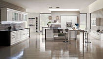 Cucina moderna / in legno / laccata / con...