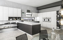 Cucina moderna / in laminato / in legno...