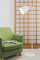 Lampada da terra / in metallo / design scandinavo...