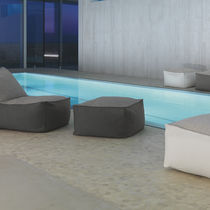 Pouf moderno / in tessuto / quadrato / da...