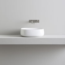 Lavabo da appoggio / in ceramica / senza...