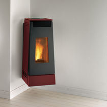 Termostufa a pellet / moderna / in acciaio