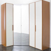 Armadio ad angolo / moderno / in legno /...
