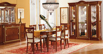 Sedia classica / in legno