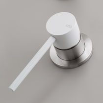 Miscelatore per lavabo / da appoggio / in...
