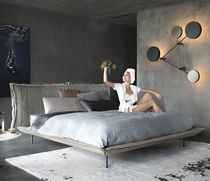 Letto matrimoniale / moderno / imbottito...