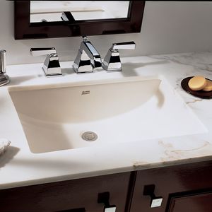piano lavabo in marmo