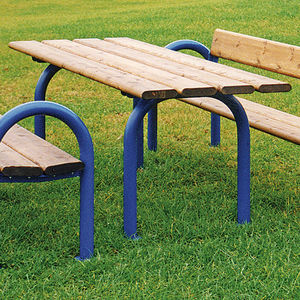 tavolo da picnic contemporaneo