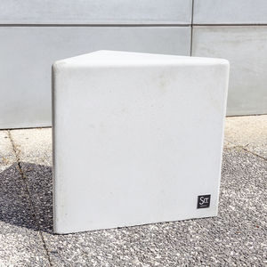 sgabello contemporaneo 1
