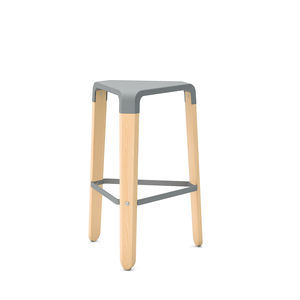 sgabello contemporaneo 1