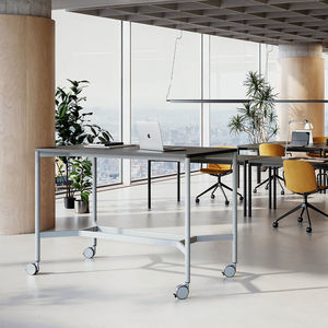 tavolo da lavoro contemporaneo 1