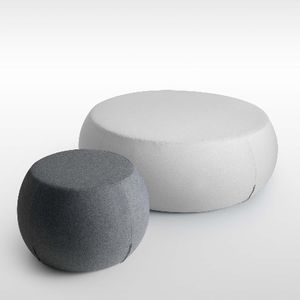 pouf moderno