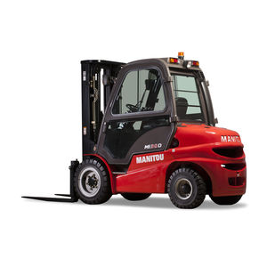 carrello elevatore su ruote