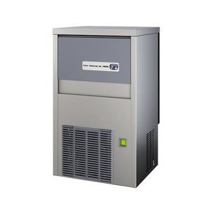 macchina per ghiaccio a cubetti sottopiano