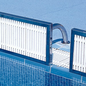 pannello per piscina
