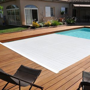 protezione per piscina a tapparella 1