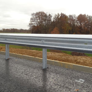 guard-rail in acciaio