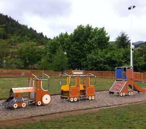 veicolo per parco giochi 1