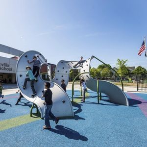 struttura d'arrampicata per parco giochi