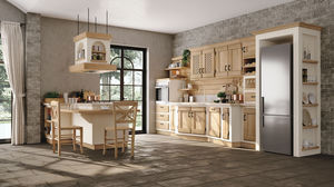 cucina classica / in legno / con impugnature / opaca