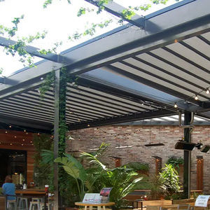 pergola addossata