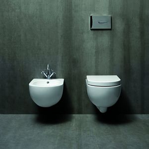 bidet sospeso