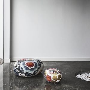 pouf contemporaneo
