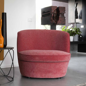 poltrona contemporanea