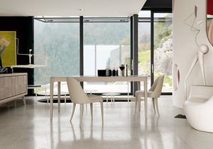 sedia contemporanea