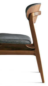 sedia contemporanea