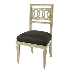 sedia classica / con braccioli / imbottita / piedi standard