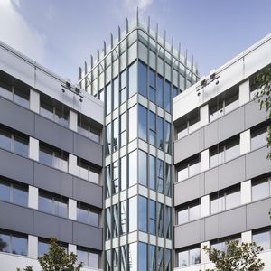 facciata continua a montanti e traversi