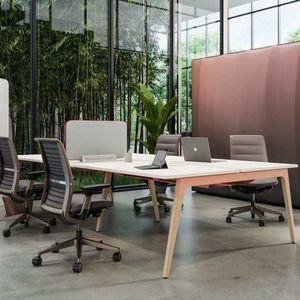 sistema di scrivanie per open space 1