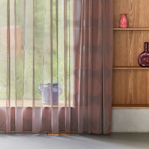tendina voile con motivi geometrici