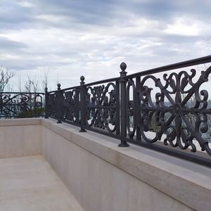 ringhiera in ghisa