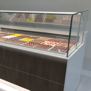 vetrina refrigerata espositiva 1