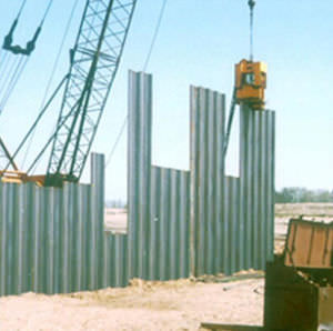 lamiera grecata / in acciaio / per muro di contenimento / galvanizzata