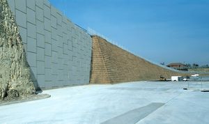 muro di contenimento in calcestruzzo