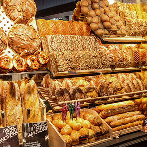 espositore per pane / in legno / retroilluminato / per panetteria
