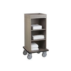 carrello di pulizia 1