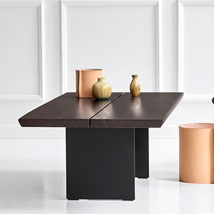 tavolino basso contemporaneo