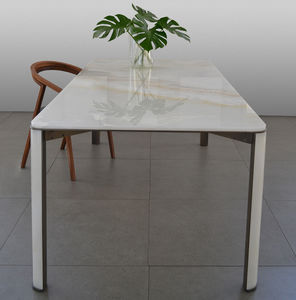 tavolo moderno
