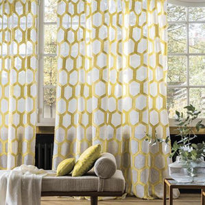 tendina voile con motivi geometrici